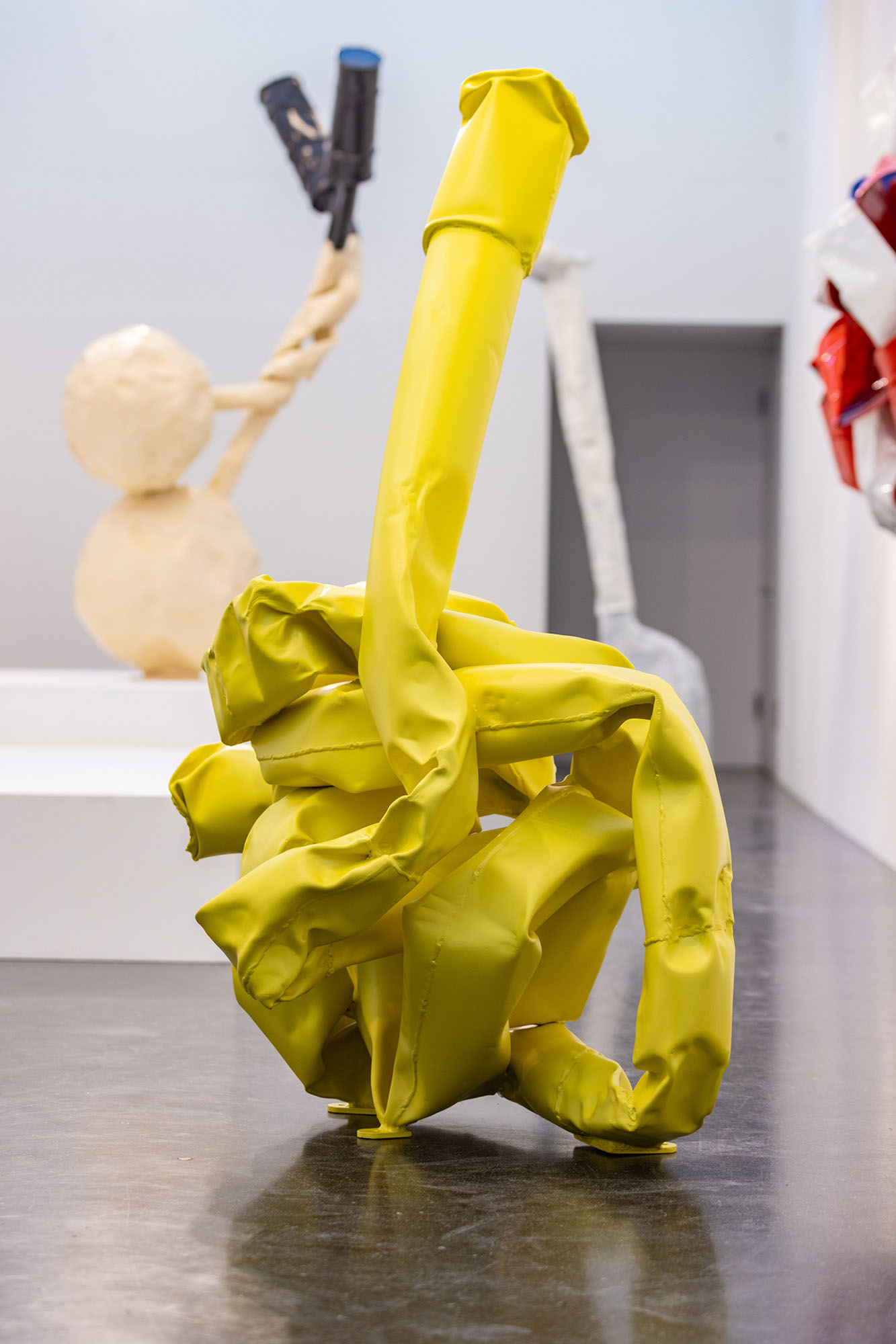 Mystery Twist,2023,175x155x90cm